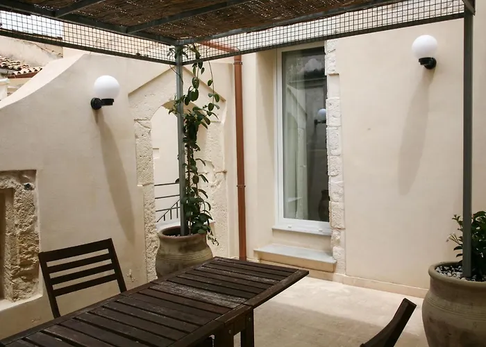 Lanterne Magiche Ortigia - Dependances Апартаменты Сиракузы