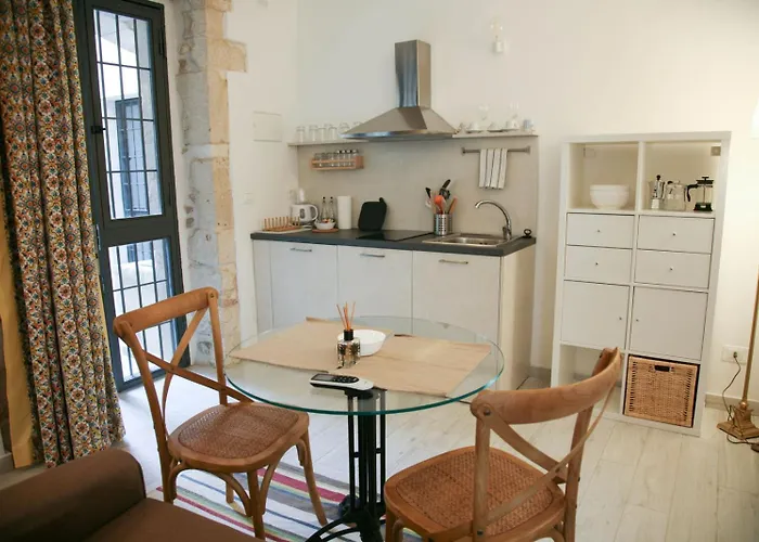 Lanterne Magiche Ortigia - Dependances Апартаменты *